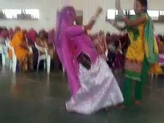 deshi  hindi dance  ( Dance Hindi )  This is the country's best dance dance