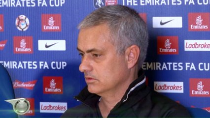 Mourinho: Hala bir numarayım