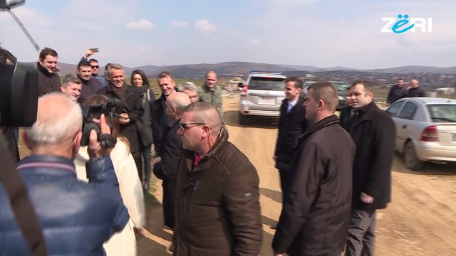 Vizita e Kryeministrit Isa Mustafa në Bërnicë, ku do të ndërtohet Stadiumi Nacional i Kosovës