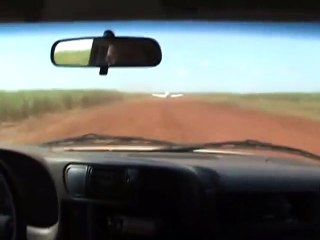 Foncer dans un avion pour le stopper ! Trafiquant de drogues - Mexique