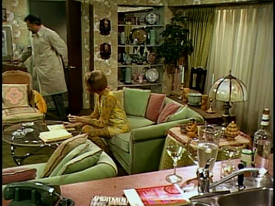 Mary Hartman, Mary Hartman Episode 283 May 04, 1977