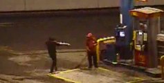 El robo de una gasolinera captada en cámaras de seguridad