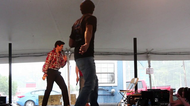 Cote Deonath, Jay Dupuis, Taylor Rodriguez & Ben Thompson sing 'Polk Salad Annie' side view Elvis Week 2016