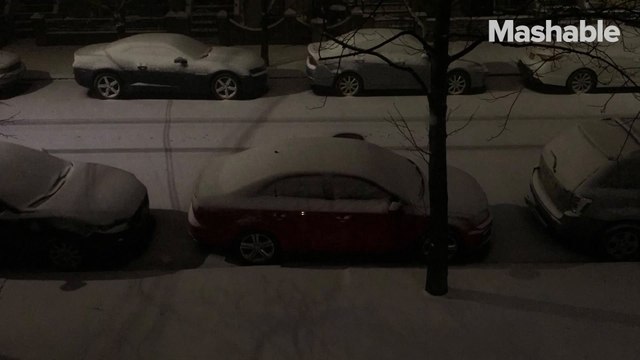 Here's a timelapse of the snowstorm as it blankets NYC with snow