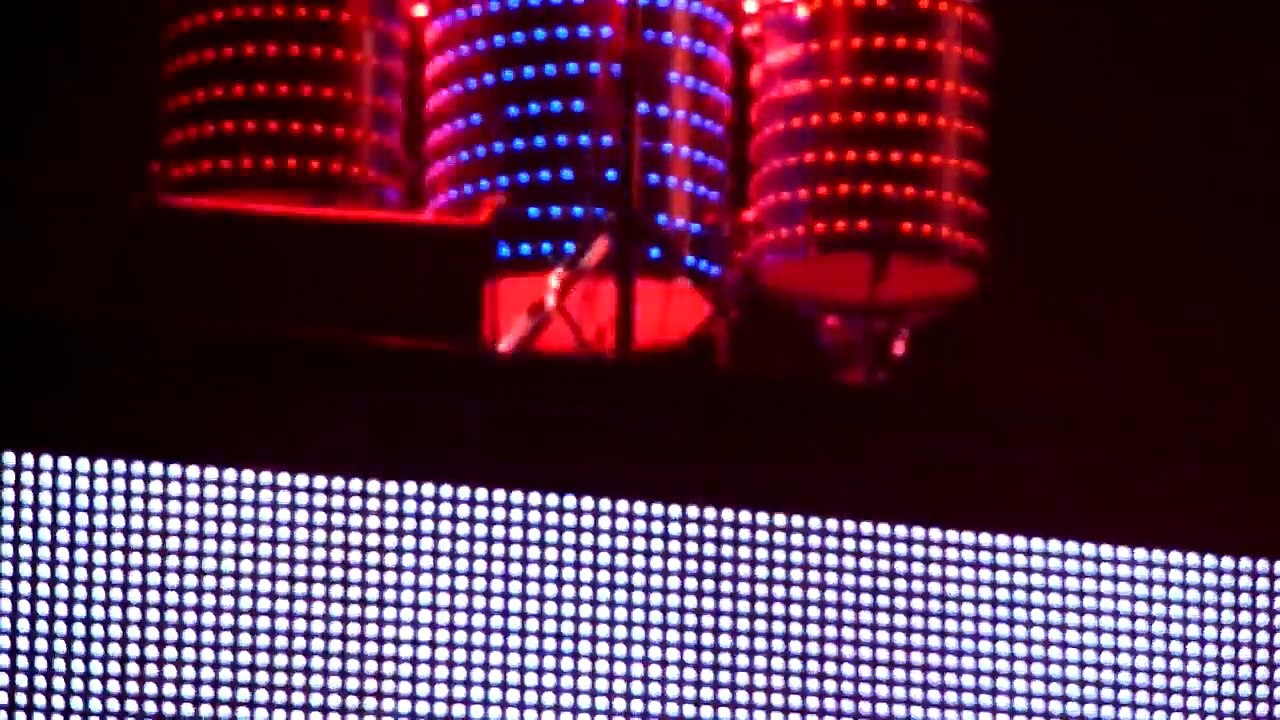 Muse - Undisclosed Desires - Milwaukee Bradley Center - 10/06/2010