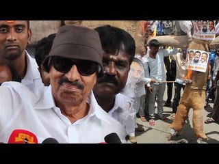Vatal Nagaraj protest against MLAs who watched Kabali