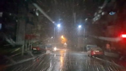 Malatya'da Yoğun Kar Yağışı Etkili Oluyor