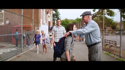 GOING IN STYLE - Official Trailer