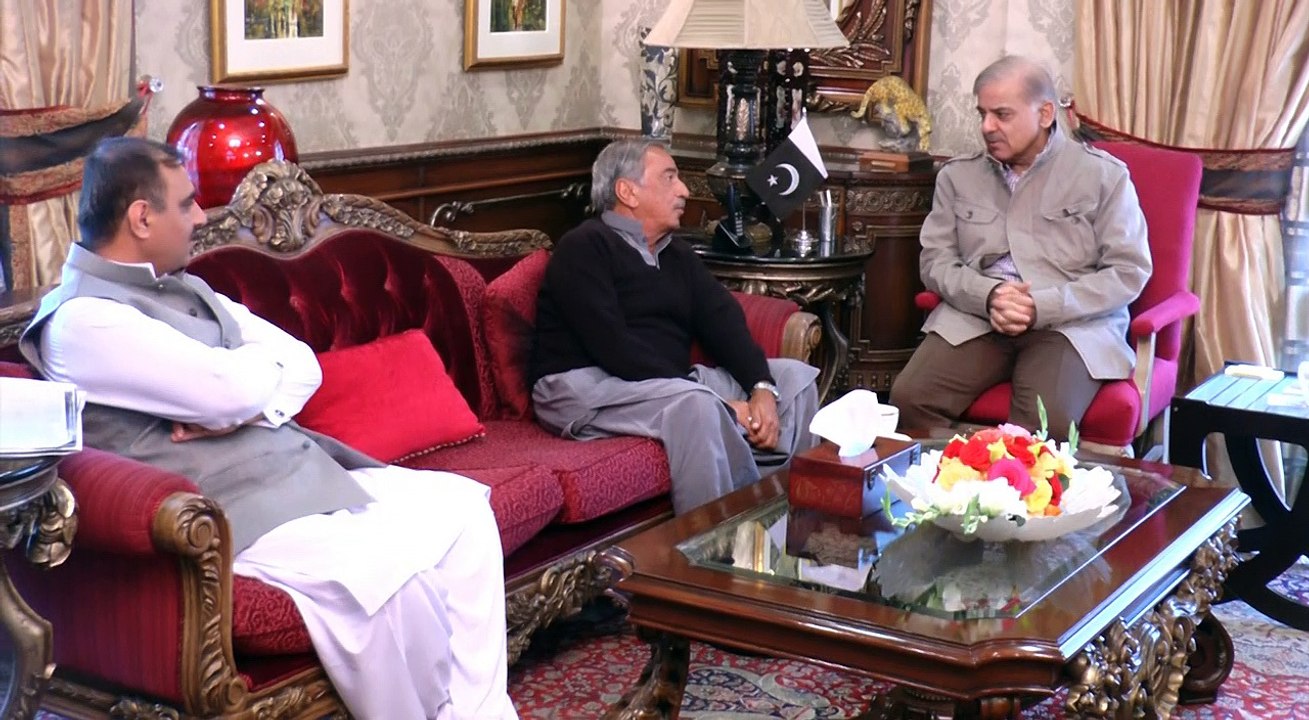 CM Punjab meeting with Political Slots 09-03-2017