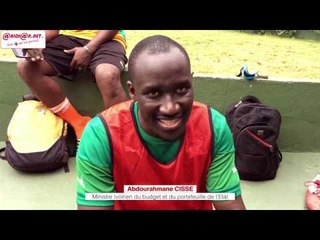 Sport : Maracana / L`équipe de la presse affronte celle du cabinet du ministère du budget