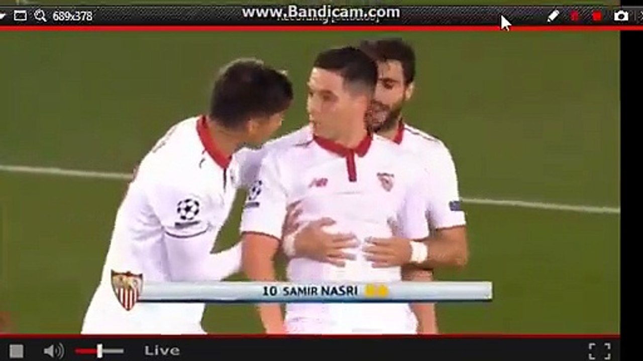 Carton rouge Samir Nasri  lors Leicester- Sevilla 14.03.2017 HD