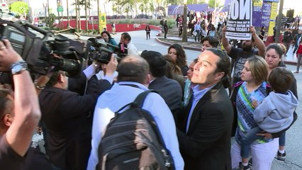 Los Ángeles se moviliza por los inmigrantes indocumentados