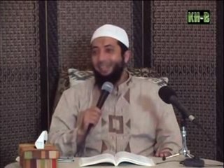 Masuk Islamnya seorang Nasrani ketika melihat Sholat - Ustad Khalid Basalamah
