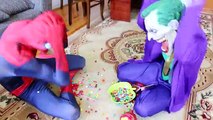 Spiderman vs Poison Ivy! w/ Frozen Elsa Pink Spidergirl Joker Superman Funny Superhero Vid