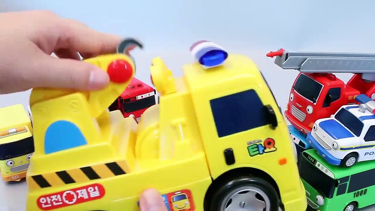 Tayo the Little Bus Garage Station Toys Playset - тайо маленький автобус Игрушки - 타요 꼬마버스