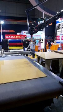 aokecut@163.com manipulator Robot Line mechanical transfer arm magic hand box cutting machine