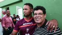 Brazilian club signs goalie convicted in murder