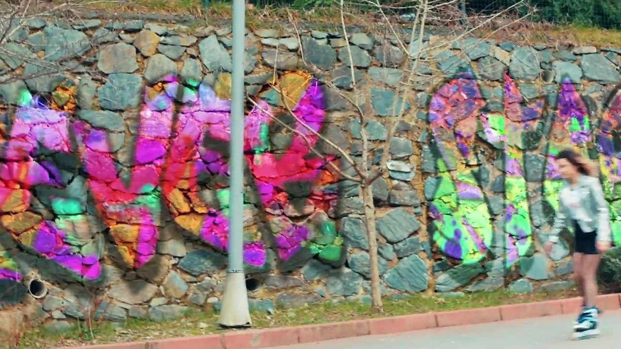 Zeynep Bastık - Şahaneyim