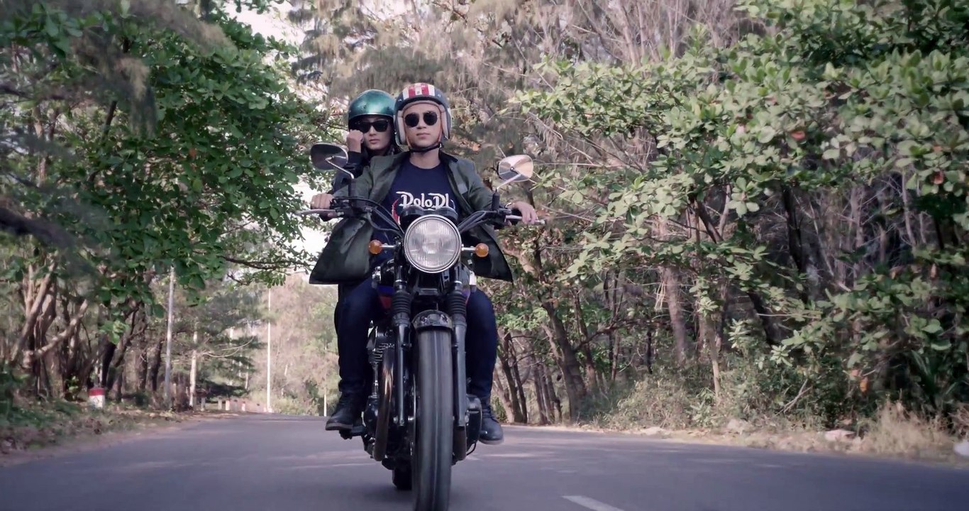 Anh Đã Quen Với Cô Đơn - Soobin Hoàng Sơn - Official Music Video 4K