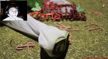 Reaction to Santa With A CHAINSAW!!!