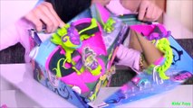 The Zelfs Venus Flytrap Spin Salon Playset Zelfs Surprise Toys - Zelfs Toys Collection