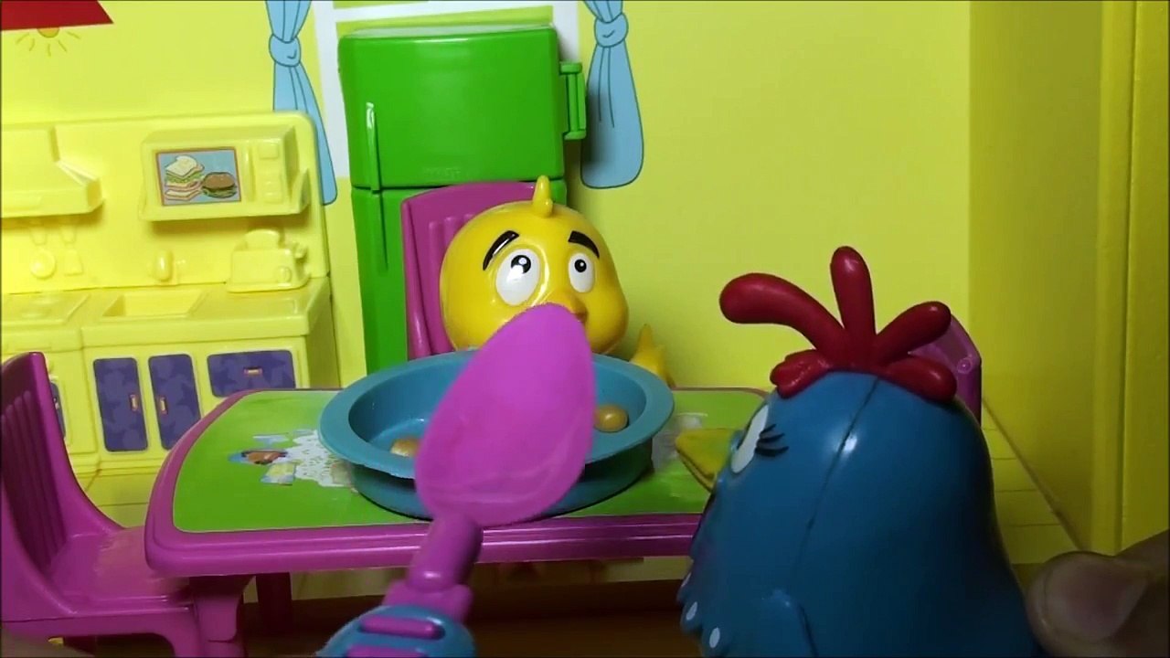 Чик amarelinho DVD курица свежеокрашенны