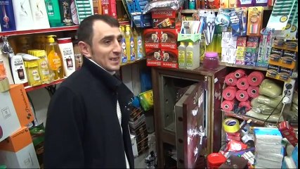 Hırsızlar Bir Saatte 5 Dükkandan 50 Bin Lira Çaldı