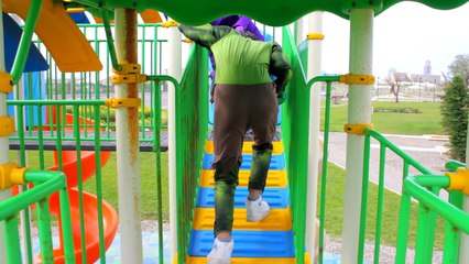 Spider-man vs SHARK! - Pink Spidergirl Becomes A Mermaid Elsa Hulk Joker Funny Pranks Comp