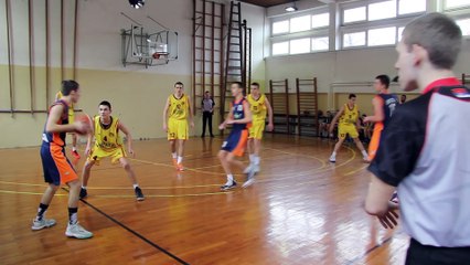 KK Beovuk 72 2001 : ŠKK Zvezdara	64 : 36 I poluvreme