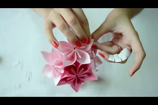 How To Make Wonderful Paper Flowers 2017