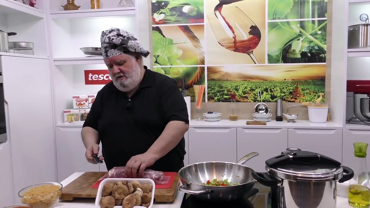 Fideos a la cazuela con solomillo de cerdo | Javier Romero