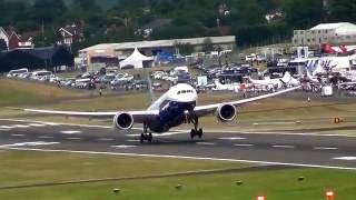 Boeing 787-9 Dreamliner Zoom Climb Airshow Takeoff.