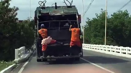 Sexta feira sua linda. Kkkk