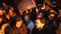 Erbakan Vakfı'ndan İsrail Konsolosluğu Önünde 'Ezan' Protestosu