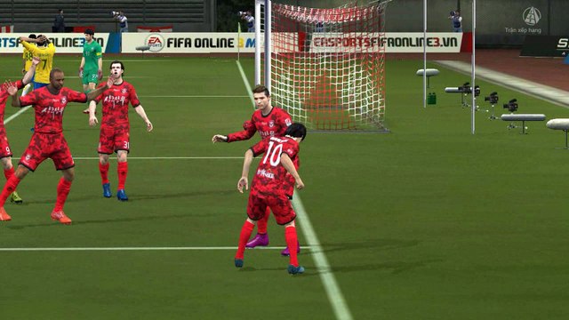 Những pha dứt điểm đẹp mắt trong FIFA ONLINE 3