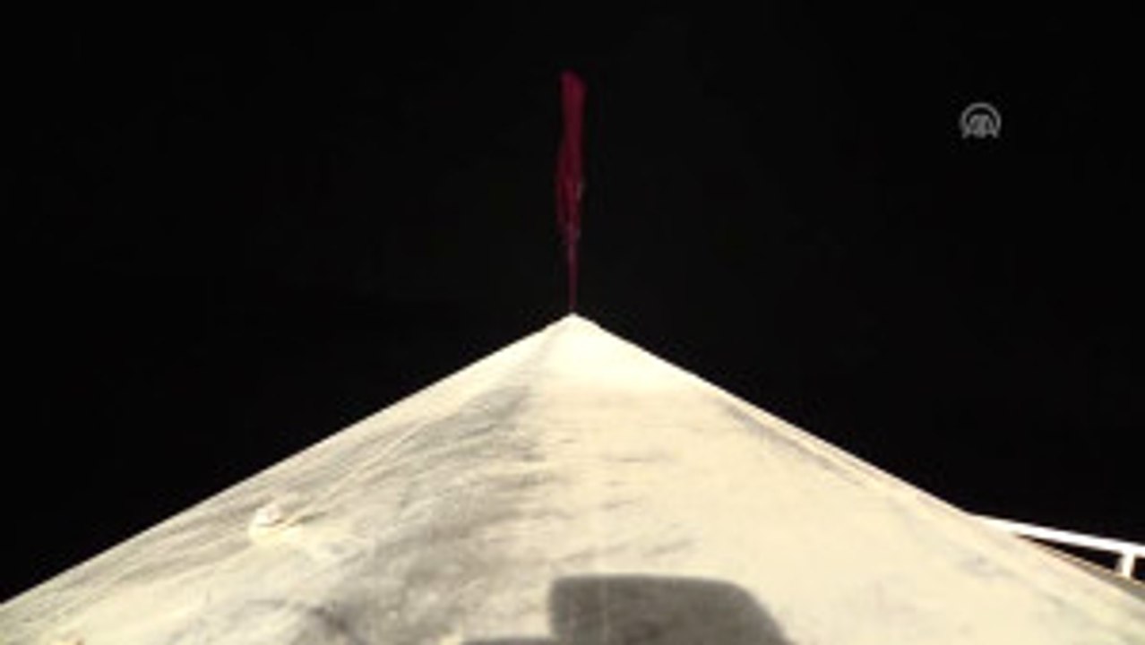 Şehitler Abidesi Gece de Görülmeye Değer - Çanakkale