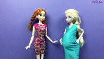 Elsa has 6 baby girls! Elsa gives birth to Kinder surprise egg in funny dream! Frozen video.-zVHc