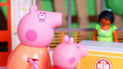 Peppa Pig Toys in English  Peppa Pig Goes to the Podiatrist