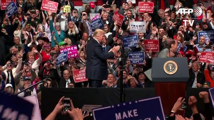 Décret migratoire: Trump veut aller "jusqu'à la Cour suprême"