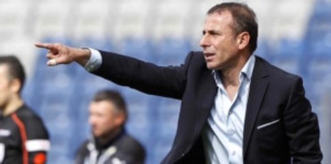 Avcı Adebayor'dan Çok Memnun!