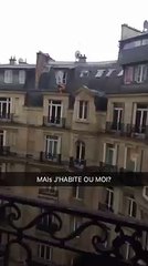 Un amant en mauvaise posture sur les toits de Paris...