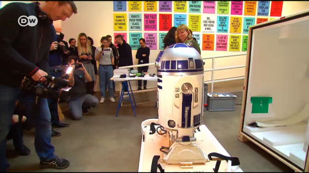 Hello, Robot: robotics in the museum | Euromaxx