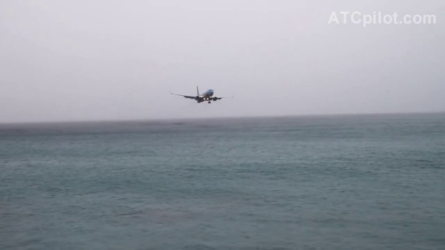 Un Boeing 737 a failli s’écraser en pleine mer...