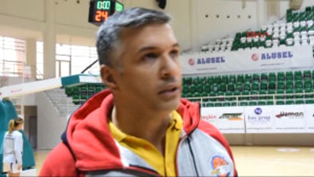 Kardeşlik Kupası Izmir Down Basket'in