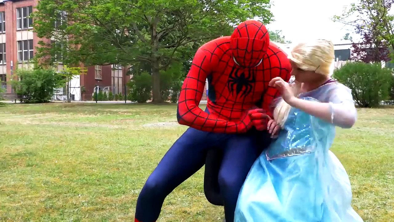 Frozen Elsa & Spiderman with Friends