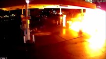 Ce Uber percute de face une pompe à essence : Explosion impressionnante