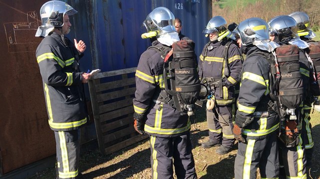 Pompiers: exercice de feu de navire