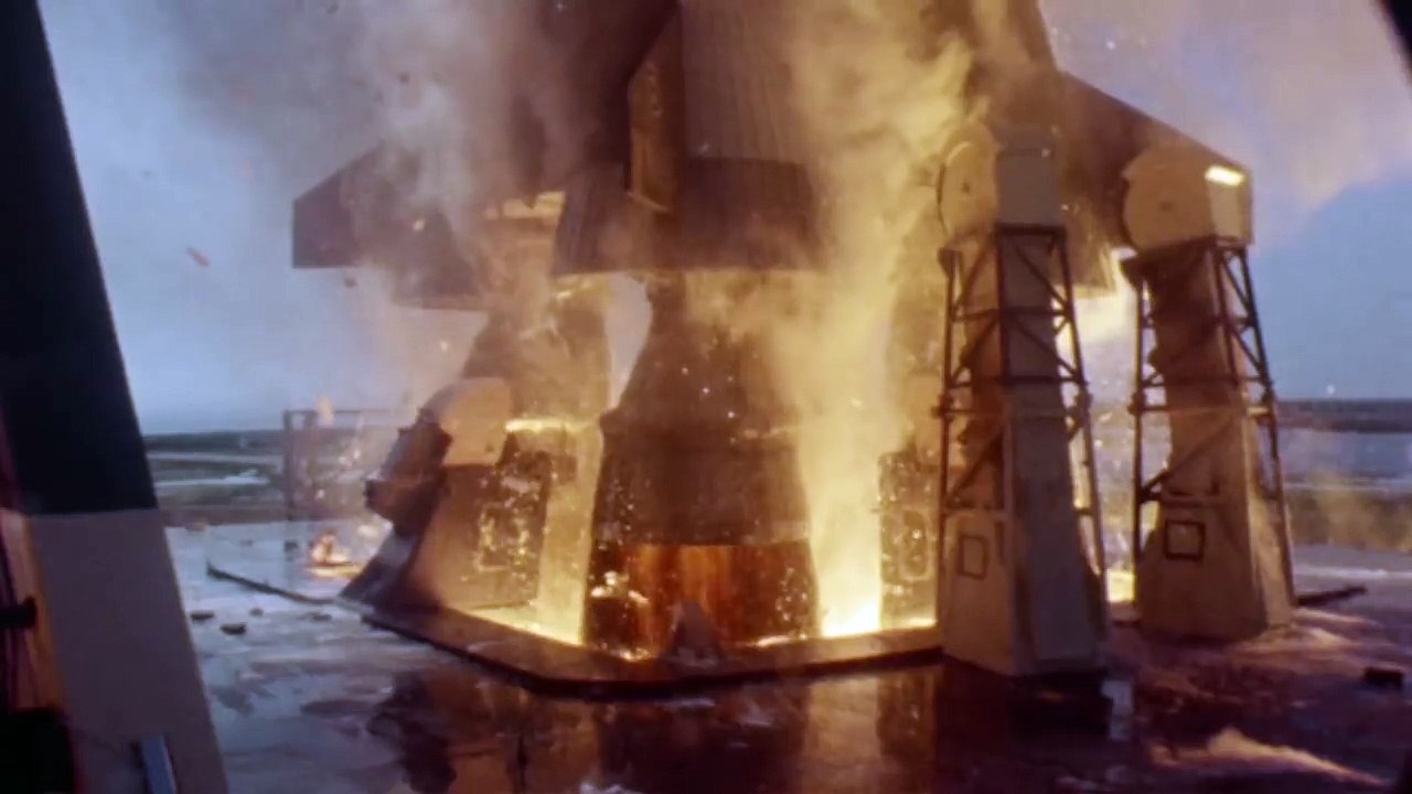 Décollage d'une fusée filmé au ralenti !