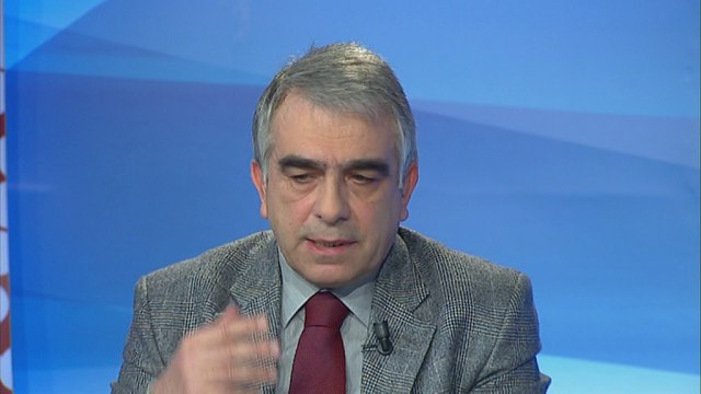 Ora News - Xhufi: Zëra objektivë në Greqi kërkojnë heqjen e ligjit të luftës