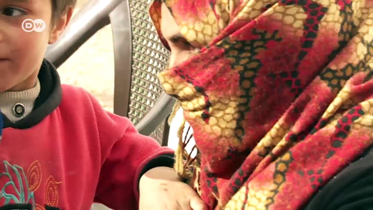 A rare view of the Rukban refugee camp | DW News
